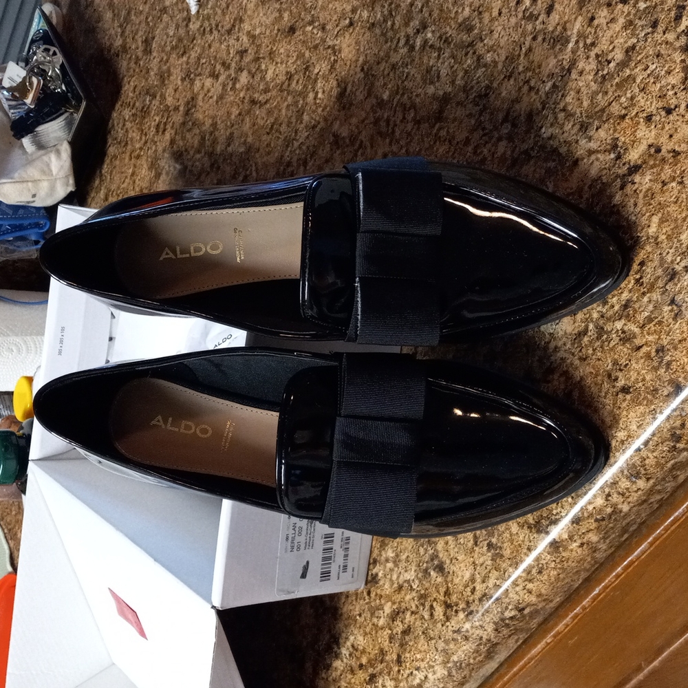 NEW Aldo Flat Patent Leather